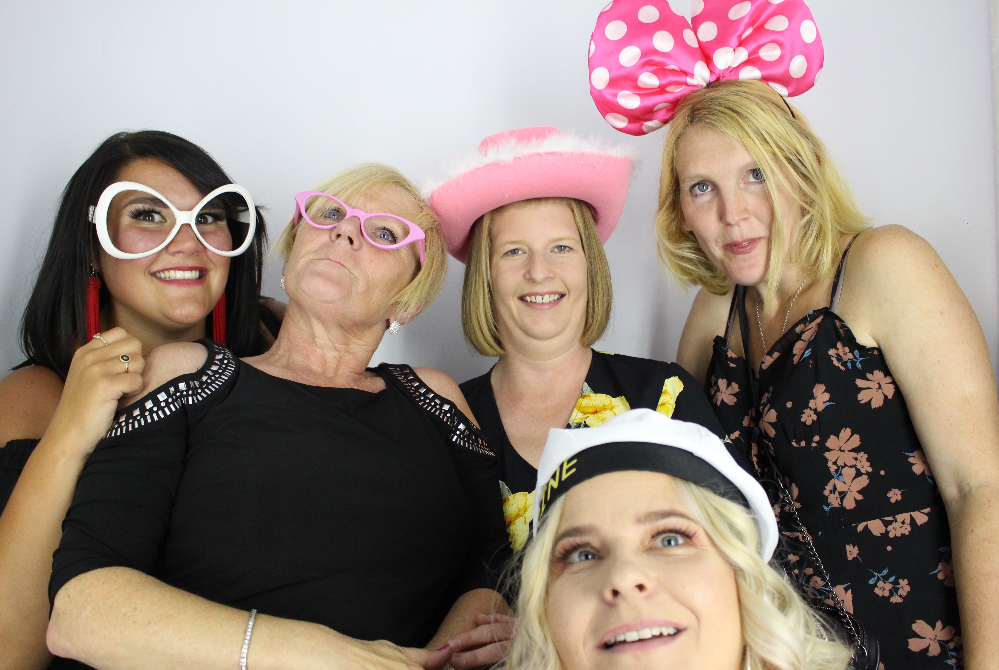 60th Birthday Diana  | View more photos from the event at gallery.myphotoboothexperience.co.uk/u/MyPhotoBoothExperienceLtd/60th-Birthday-Diana